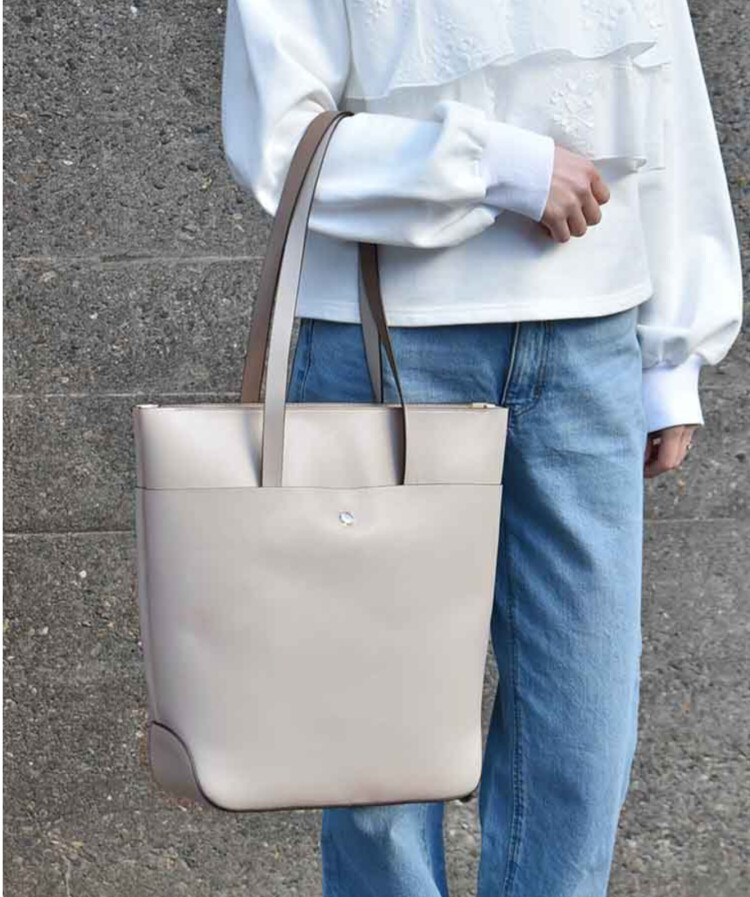 A4サイズ収納可能❕大容量カバン集めました🌷👜