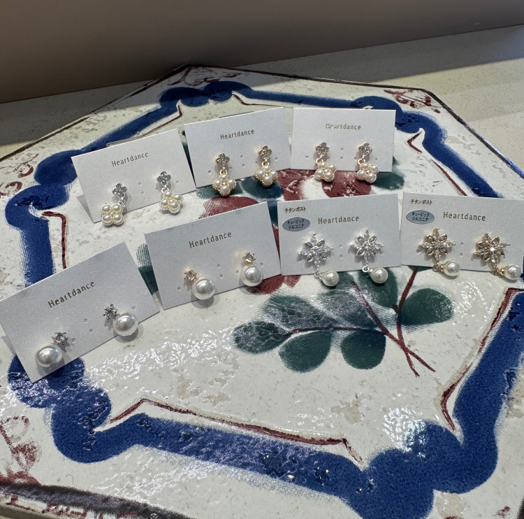 パールピアスのご紹介💖