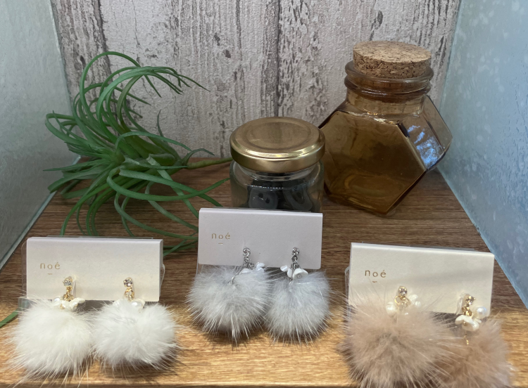 ファーイヤリング❤️