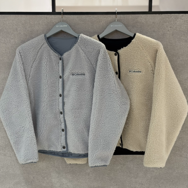 【コロンビア】10/16~10/22   3階エスカレーター前にて展示