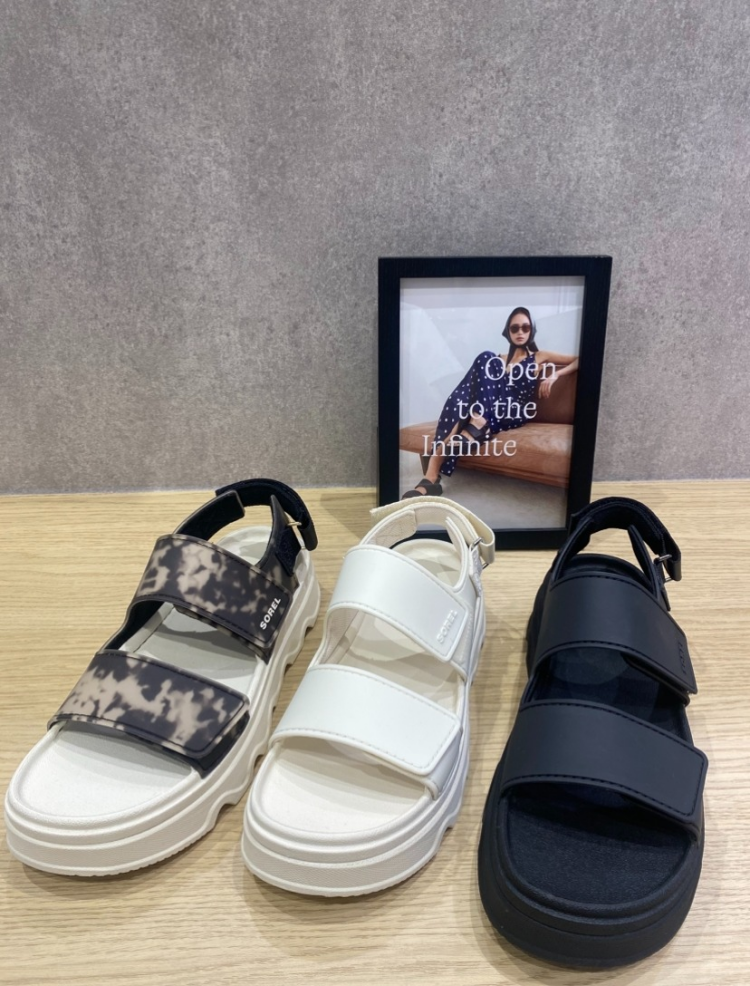 【SOREL】フラット厚底軽量サンダル🌊✨