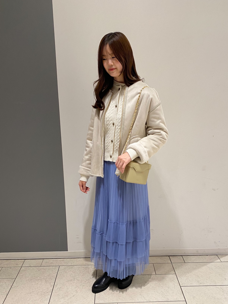 ギフトカードが当たる！キラリナ冬コーデLINE人気投票