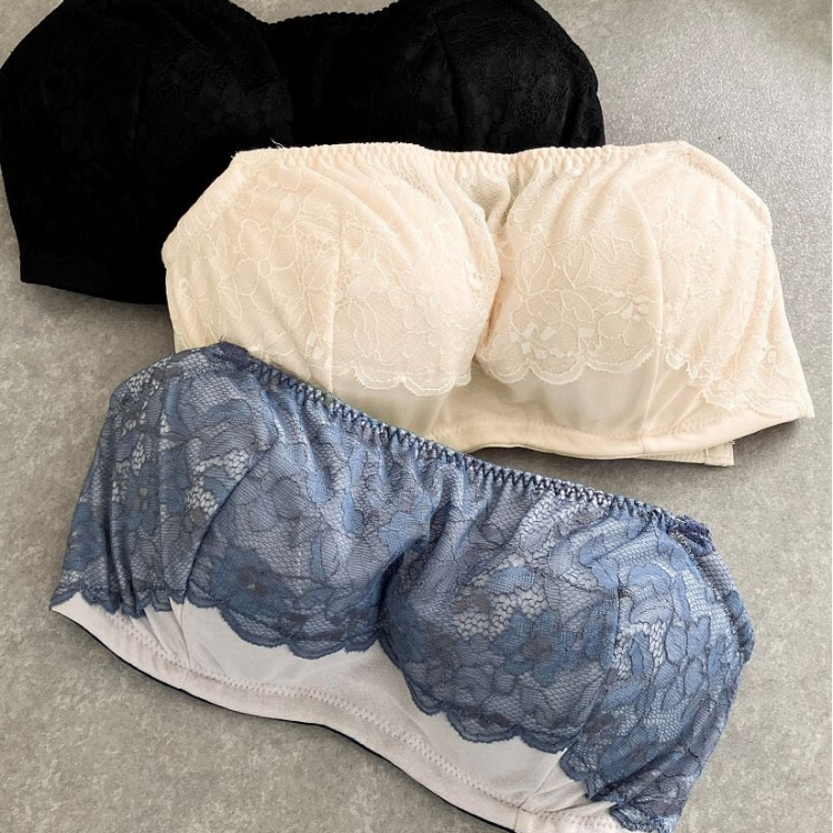 ストラップレスブラ