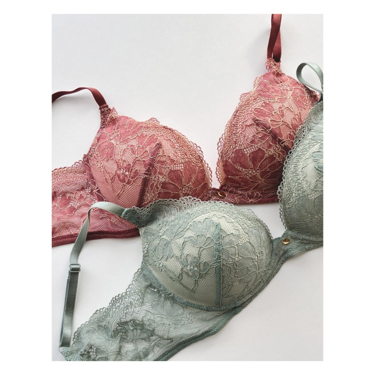 【ソフトワイヤーブラ】