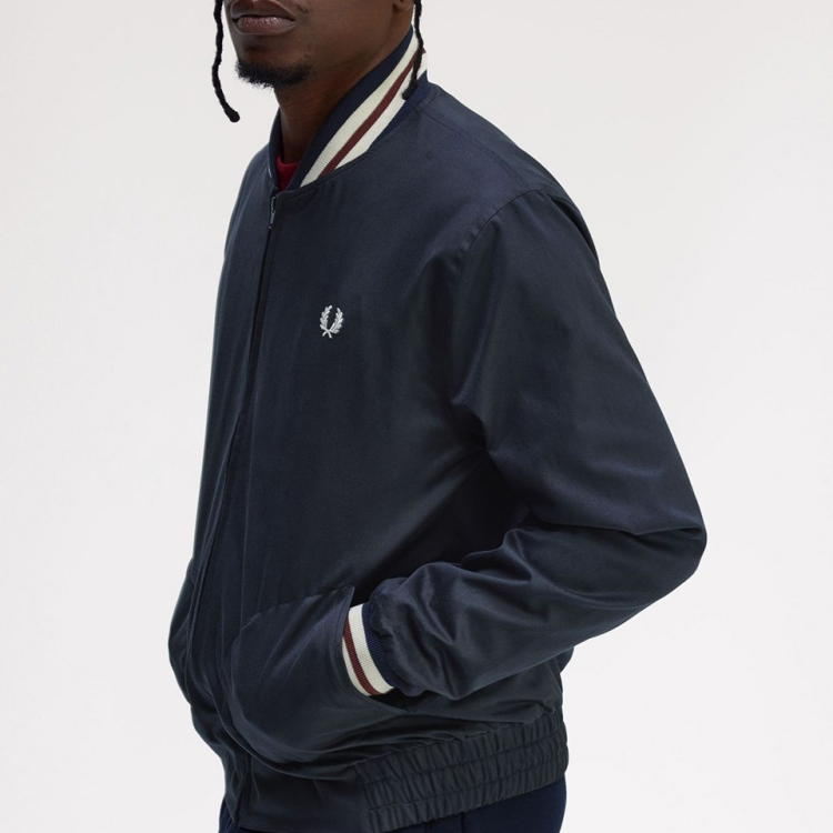 新作ジャケットのご紹介