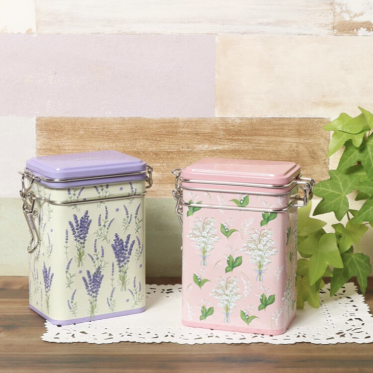 かわいいお花のお菓子缶、入荷しました🌷