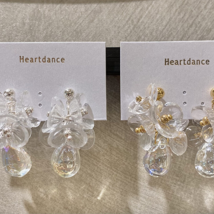 ぷっくりシアーピアス🫧