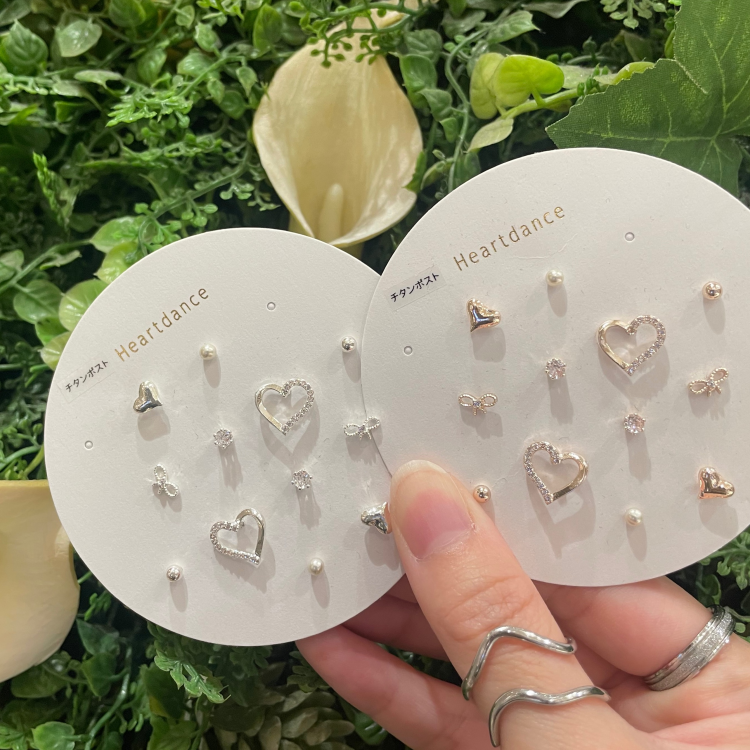 ハートストーンセットピアス👂✨