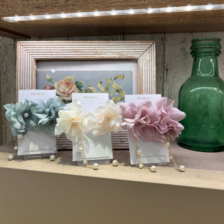 〜新作ピアスのご紹介〜