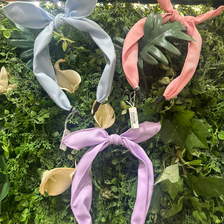 ワイヤー入りリボンカチューシャ🎀