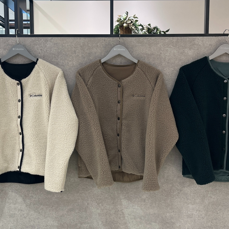 コロンビア　冬　ウィメンズおすすめ　コーデ