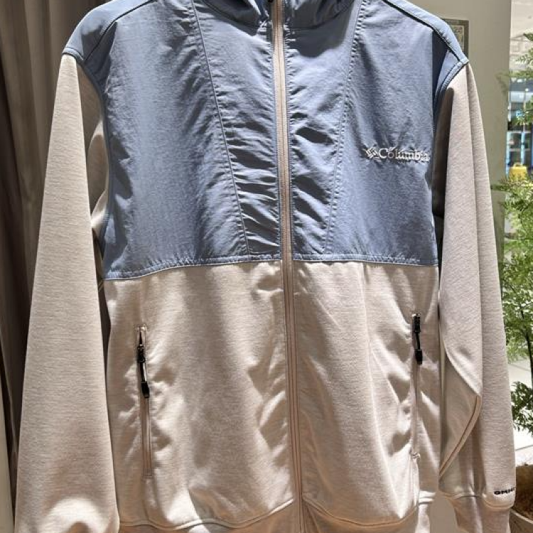 【Columbia】 3/24～3階エスカレーター前にて展示　🌷防風パーカーコーデ🌷