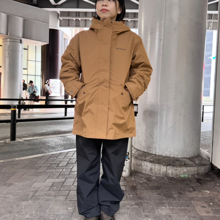 コロンビア　冬　ウィメンズ　おすすめコーデ