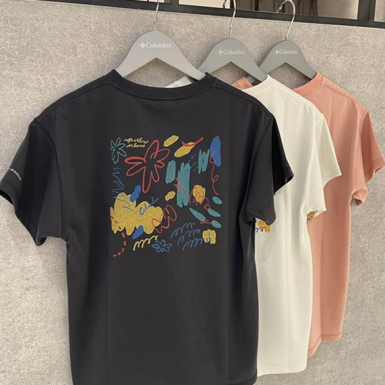 5/26～3階エスカレーター前にて展示【Columbia】夏のおすすめコーデ