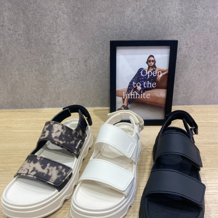 【SOREL】フラット厚底軽量サンダル🌊✨