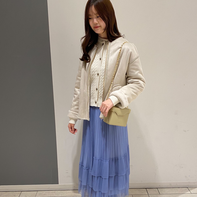 ギフトカードが当たる！キラリナ冬コーデLINE人気投票
