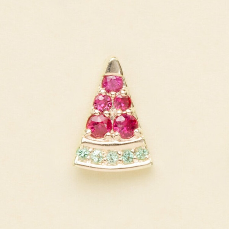 ルビー  スイカピアス